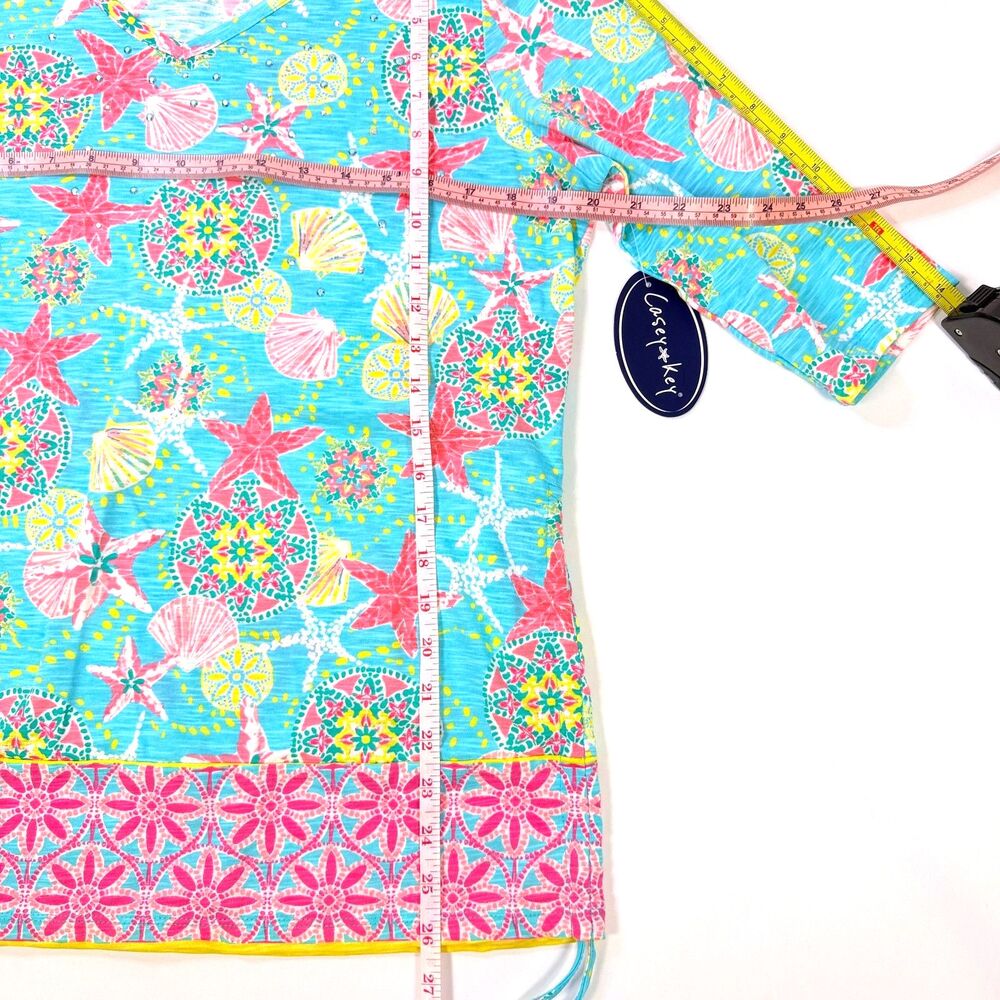 Casey Key Top Blue Pink Starfish Shell Coastal Ruched Studded Tee Size Large NWT - Picture 7 of 7